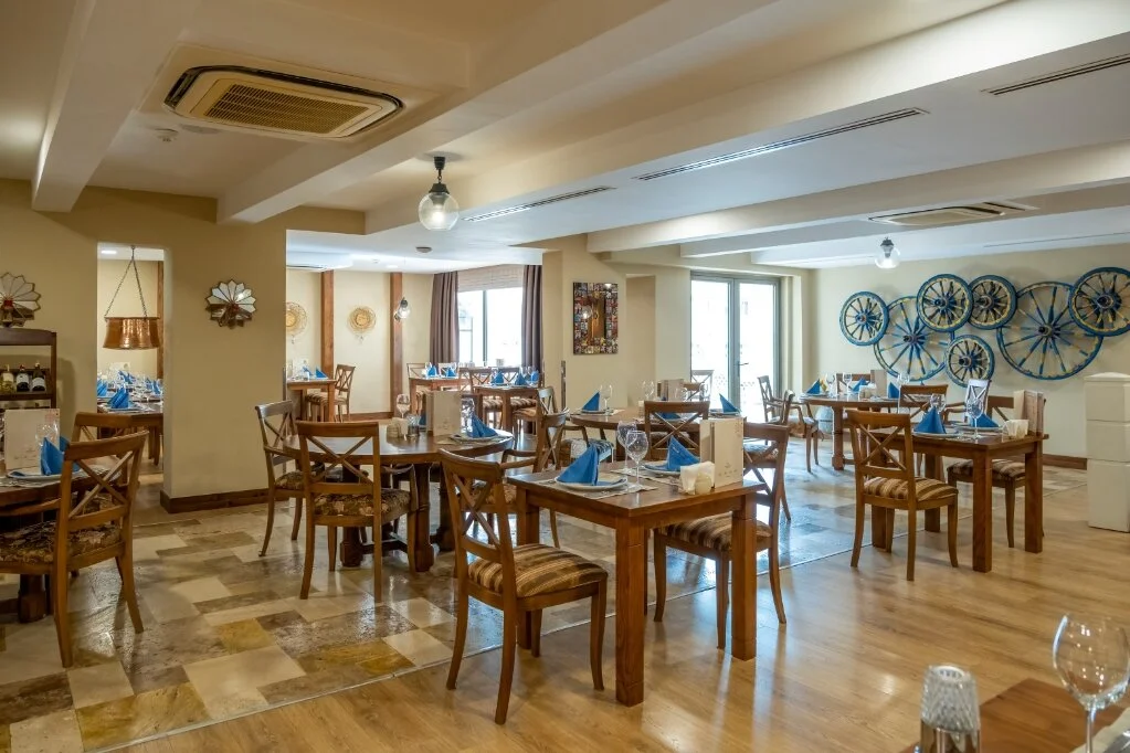 Side Star Resort