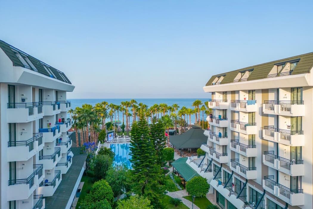 Meryan Hotel - Ultra All Inclusive